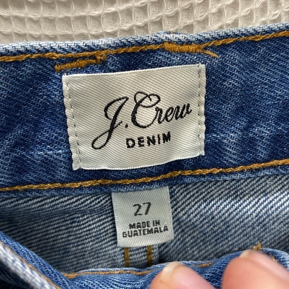 J Crew Slouchy Boyfriend Jean In Barn Wash Size 27 med wash raw hem distressed - Picture 4 of 12